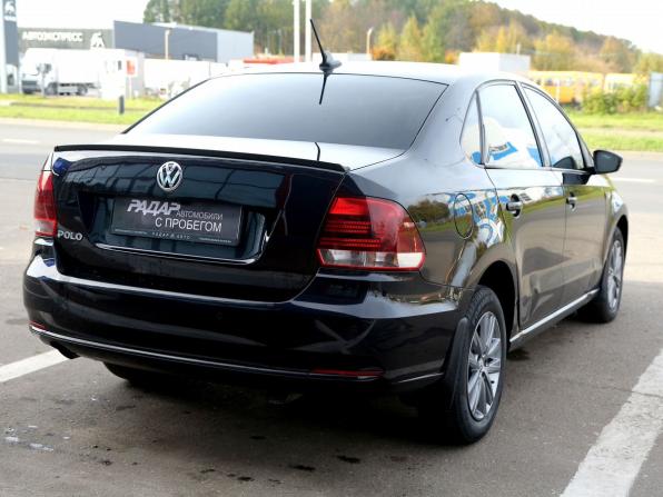 Volkswagen Polo V Рестайлинг с пробегом 2019 года, цена 972 000 рублей, 141000 км, седан, Автокод Объявления