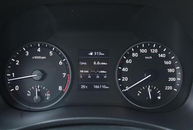 Hyundai Solaris I Рестайлинг с пробегом 2017 года, цена 1 150 000 рублей, 186110 км, седан, Автокод Объявления