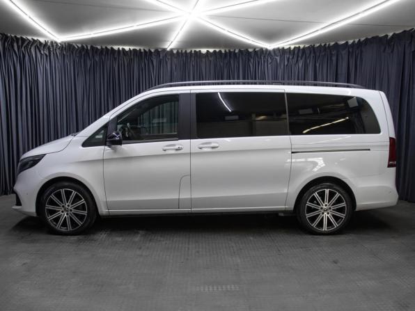 Mercedes-Benz V-Класс III (W447) Рестайлинг с пробегом 2022 года, цена 7 498 000 рублей, 52783 км, минивэн, Автокод Объявления