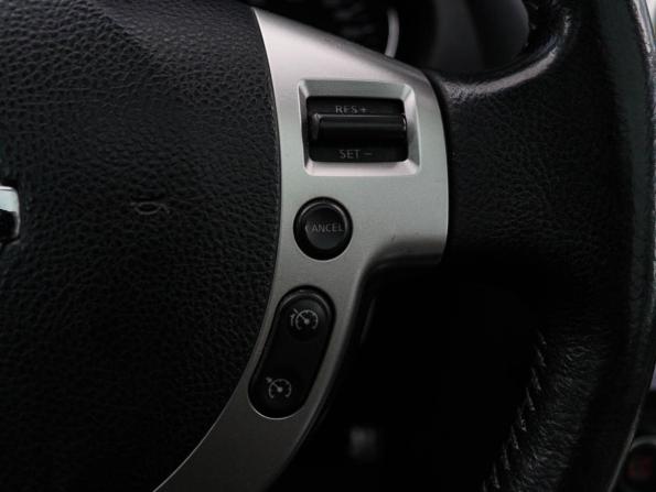 Nissan Qashqai I Рестайлинг с пробегом 2012 года, цена 998 000 рублей, 121722 км, внедорожник, Автокод Объявления