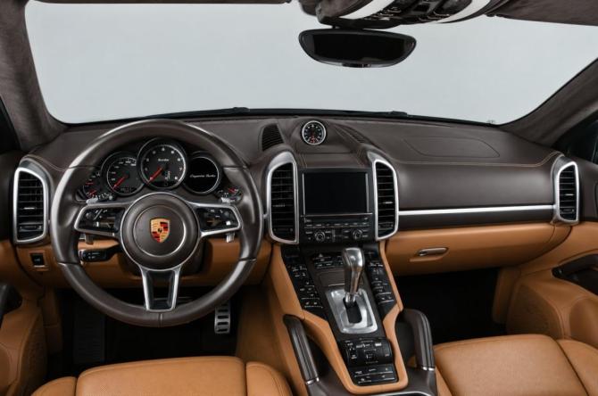 Porsche Cayenne II Рестайлинг (958) с пробегом 2016 года, цена 4 329 000 рублей, 308000 км, внедорожник, Автокод Объявления