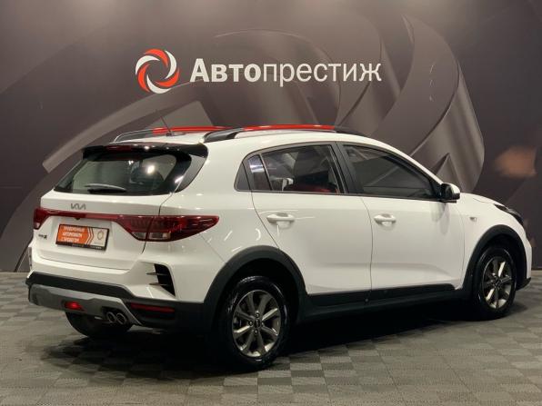 Kia Rio IV Рестайлинг с пробегом 2022 года, цена 1 750 000 рублей, 56979 км, хэтчбек, Автокод Объявления