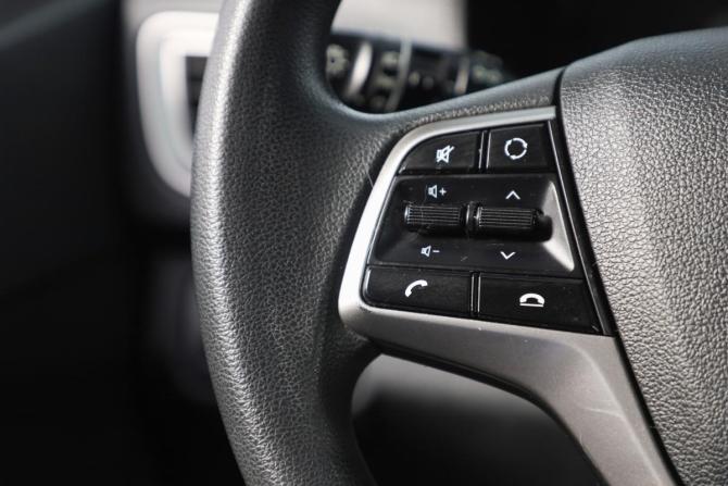 Hyundai Solaris II Рестайлинг с пробегом 2021 года, цена 1 499 000 рублей, 81000 км, седан, Автокод Объявления