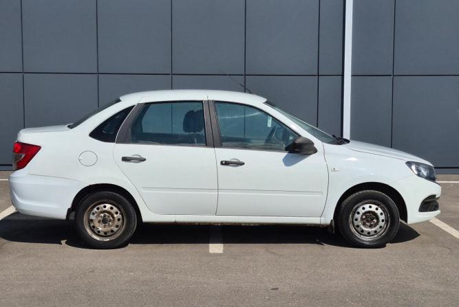 Lada (ВАЗ) Granta I Рестайлинг с пробегом 2019 года, цена 399 000 рублей, 159866 км, седан, Автокод Объявления