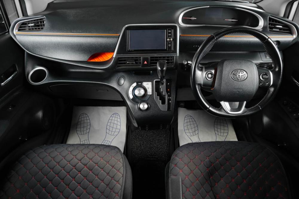 Toyota Sienta II Тюмень  - изображение 13