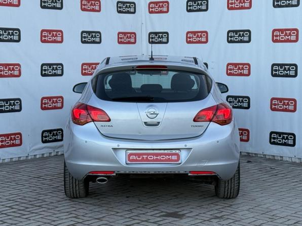 Opel Astra J с пробегом 2011 года, цена 699 999 рублей, 150324 км, хэтчбек, Автокод Объявления