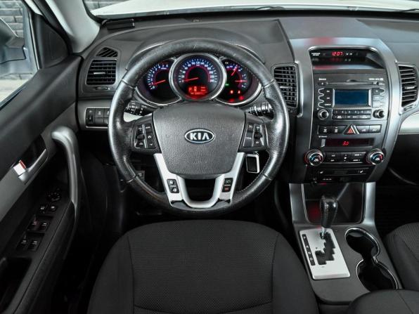 Kia Sorento II с пробегом 2012 года, цена 1 600 000 рублей, 228209 км, внедорожник, Автокод Объявления