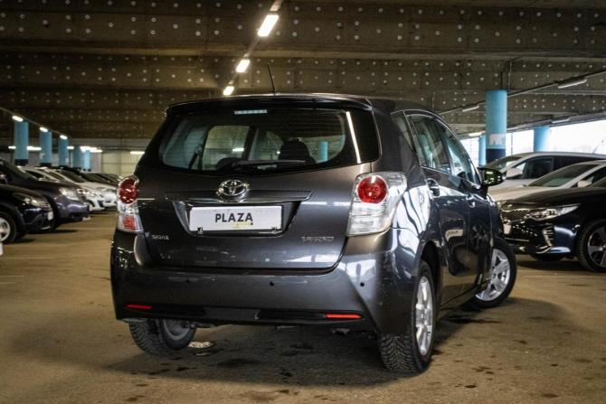 Toyota Verso I Рестайлинг с пробегом 2013 года, цена 1 399 000 рублей, 148831 км, компактвэн, Автокод Объявления
