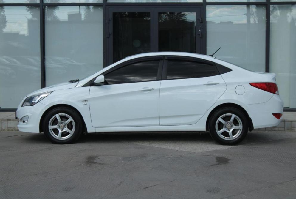 Hyundai Solaris I Рестайлинг Саратов  - изображение 8