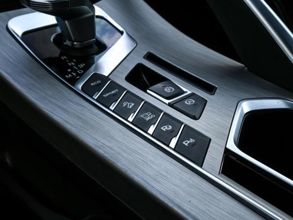 Geely Coolray I с пробегом 2024 года, цена 1 890 000 рублей, 61386 км, внедорожник, Автокод Объявления