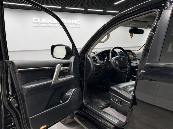 Toyota Land Cruiser 200 Series с пробегом 2011 года, цена 3 700 000 рублей, 232678 км, внедорожник, Автокод Объявления