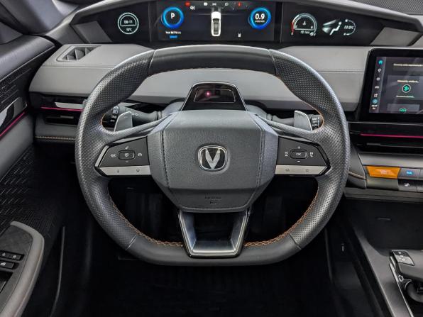 Changan UNI-V I с пробегом 2023 года, цена 1 950 000 рублей, 86774 км, лифтбек, Автокод Объявления