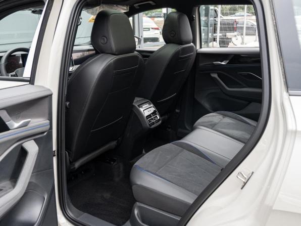 Volkswagen Tiguan III (China Market) с пробегом 2026 года, цена 4 980 000 рублей, 34 км, внедорожник, Автокод Объявления