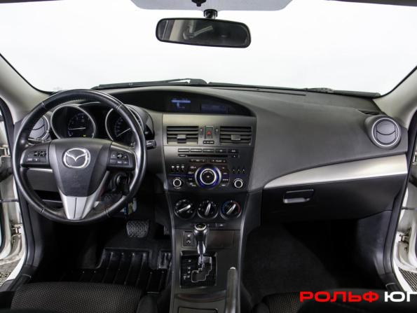 Mazda 3 II (BL) Рестайлинг с пробегом 2012 года, цена 833 000 рублей, 190867 км, хэтчбек, Автокод Объявления