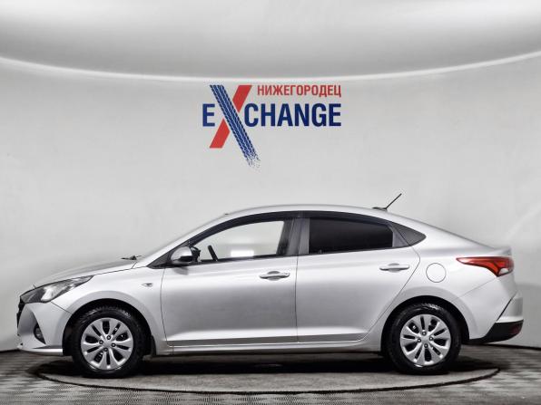 Hyundai Solaris II Рестайлинг с пробегом 2021 года, цена 1 259 000 рублей, 215264 км, седан, Автокод Объявления