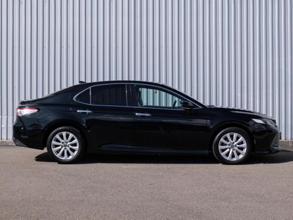 Toyota Camry VIII (XV70) с пробегом 2019 года, цена 2 499 000 рублей, 184365 км, седан, Автокод Объявления