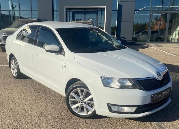 Skoda Rapid I с пробегом 2016 года, цена 999 000 рублей, 170276 км, лифтбек, Автокод Объявления