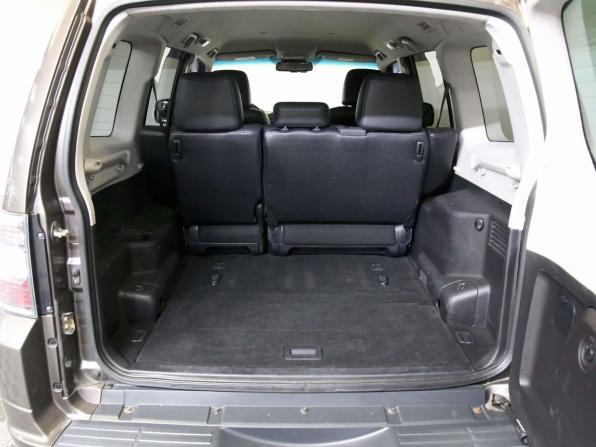 Mitsubishi Pajero IV с пробегом 2011 года, цена 1 350 000 рублей, 269845 км, внедорожник, Автокод Объявления