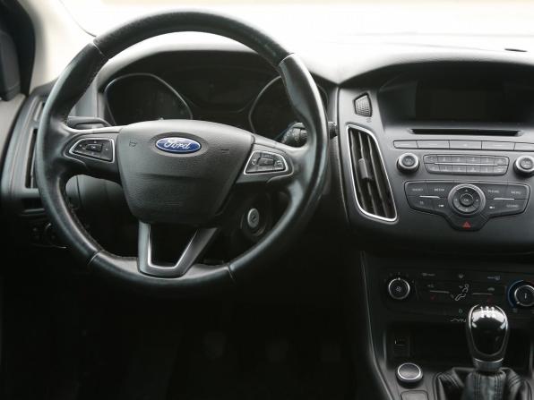 Ford Focus III Рестайлинг с пробегом 2015 года, цена 951 000 рублей, 147000 км, хэтчбек, Автокод Объявления