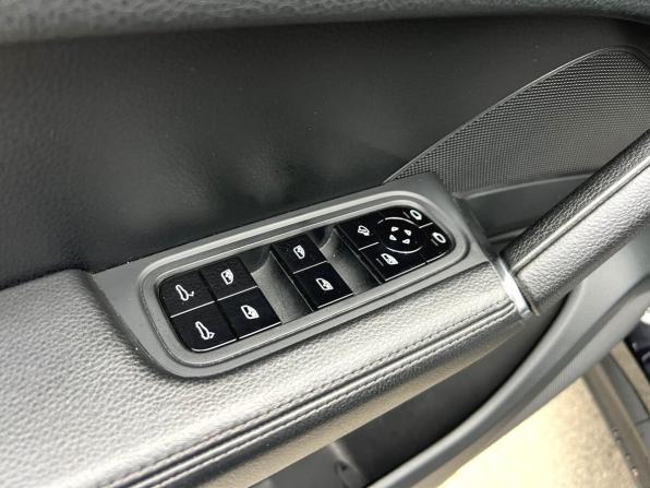 Porsche Cayenne III с пробегом 2018 года, цена 5 490 000 рублей, 74926 км, внедорожник, Автокод Объявления