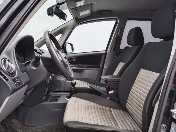 Suzuki SX4 I (Classic) Рестайлинг с пробегом 2010 года, цена 880 000 рублей, 164485 км, хэтчбек, Автокод Объявления