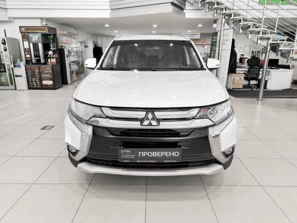 Mitsubishi Outlander III Рестайлинг 2 с пробегом 2016 года, цена 1 399 000 рублей, 236513 км, внедорожник, Автокод Объявления
