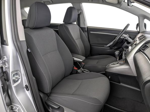 Toyota Verso I Рестайлинг с пробегом 2013 года, цена 1 300 000 рублей, 174372 км, компактвэн, Автокод Объявления