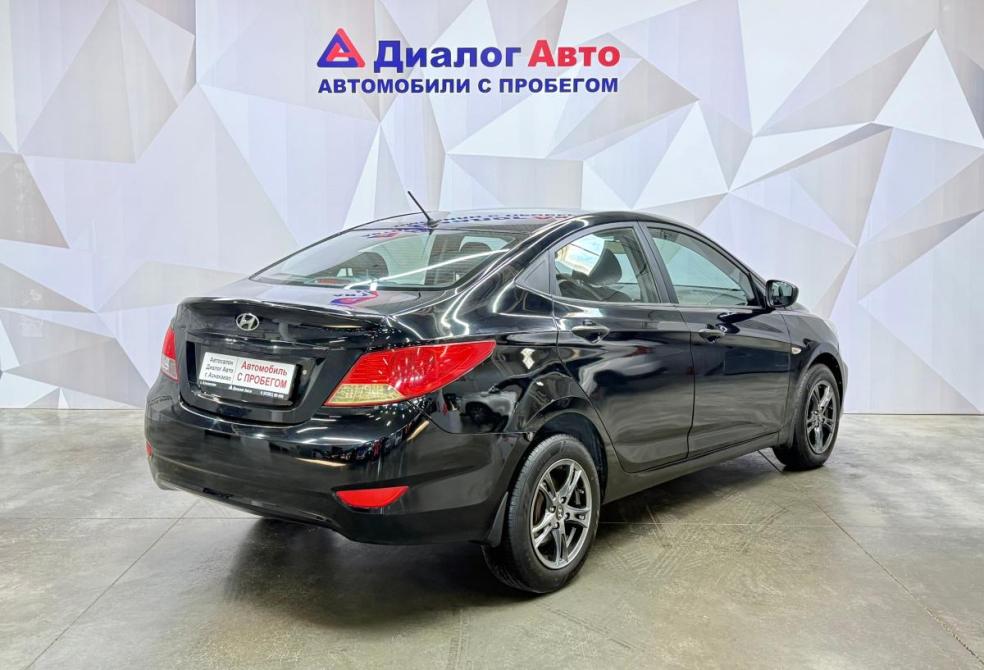 Hyundai Solaris I Азнакаево  - изображение 8