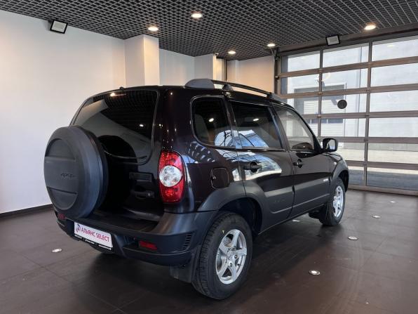 Chevrolet Niva I Рестайлинг с пробегом 2013 года, цена 455 000 рублей, 146853 км, внедорожник, Автокод Объявления