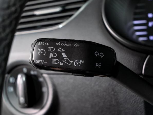 Skoda Octavia III (A7) Рестайлинг с пробегом 2018 года, цена 1 900 000 рублей, 143215 км, лифтбек, Автокод Объявления