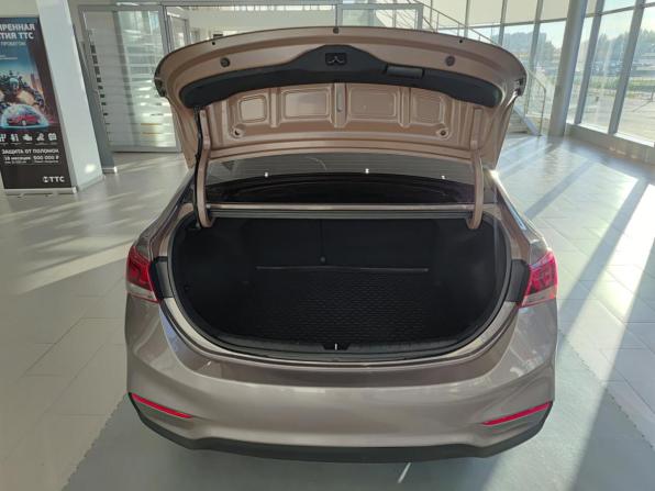 Hyundai Solaris II с пробегом 2020 года, цена 1 460 000 рублей, 115449 км, седан, Автокод Объявления