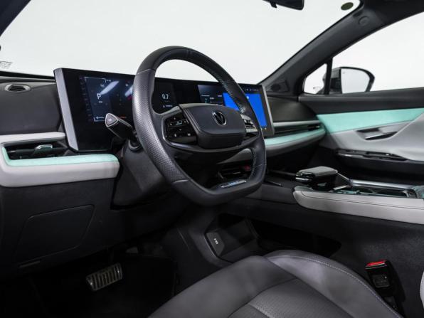 Changan UNI-T I Рестайлинг с пробегом 2023 года, цена 2 398 000 рублей, 17797 км, внедорожник, Автокод Объявления