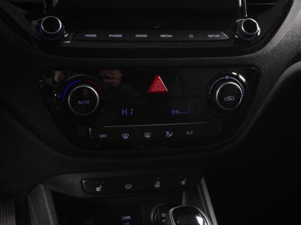 Hyundai Solaris II Рестайлинг с пробегом 2020 года, цена 1 741 000 рублей, 51508 км, седан, Автокод Объявления