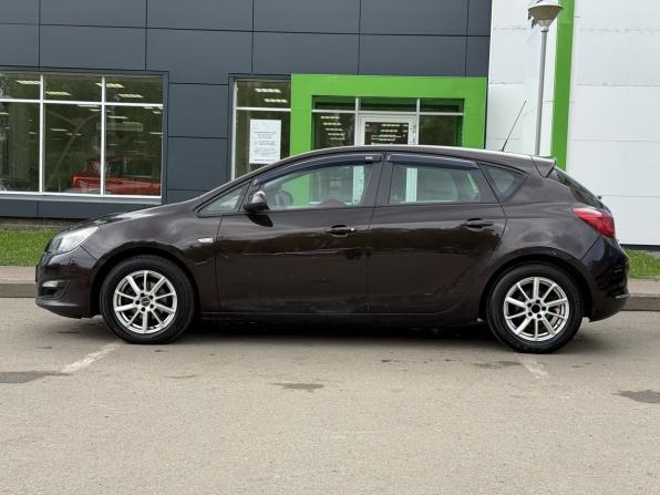 Opel Astra J Рестайлинг с пробегом 2014 года, цена 570 000 рублей, 389080 км, хэтчбек, Автокод Объявления