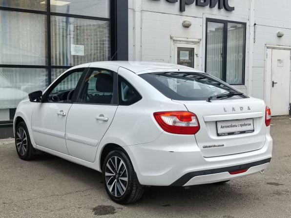 Lada (ВАЗ) Granta I Рестайлинг с пробегом 2021 года, цена 715 000 рублей, 46063 км, лифтбек, Автокод Объявления