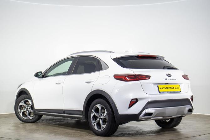 Kia XCeed I с пробегом 2020 года, цена 2 399 000 рублей, 34302 км, хэтчбек, Автокод Объявления