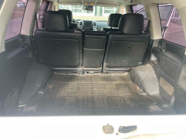 Toyota Land Cruiser 200 Series Рестайлинг 1 с пробегом 2014 года, цена 3 600 000 рублей, 292000 км, внедорожник, Автокод Объявления