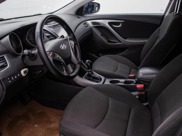 Hyundai Elantra V (MD) Рестайлинг с пробегом 2015 года, цена 907 000 рублей, 221949 км, седан, Автокод Объявления