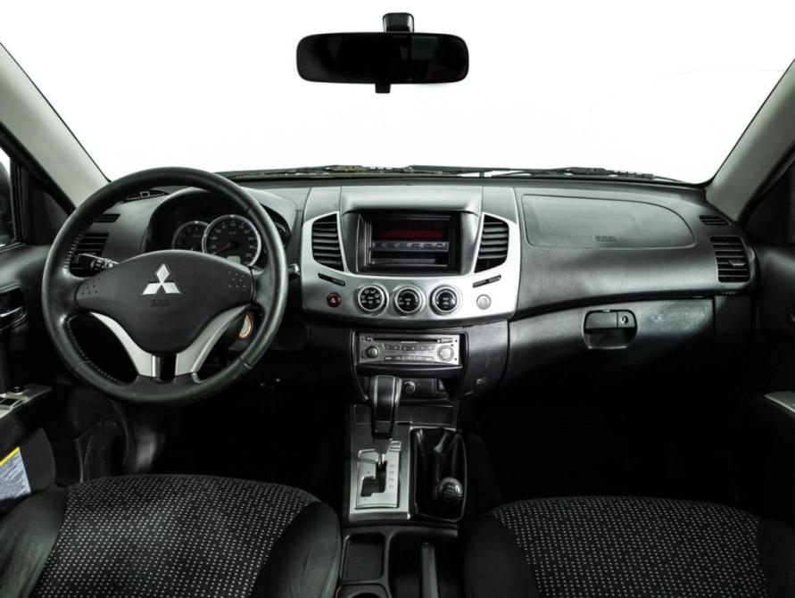 Mitsubishi L200 IV Рестайлинг Санкт-Петербург  - изображение 14