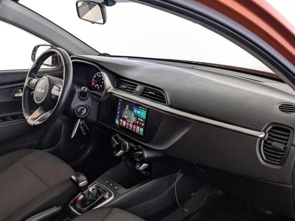 Kia Rio IV Рестайлинг с пробегом 2021 года, цена 1 650 000 рублей, 106603 км, хэтчбек, Автокод Объявления