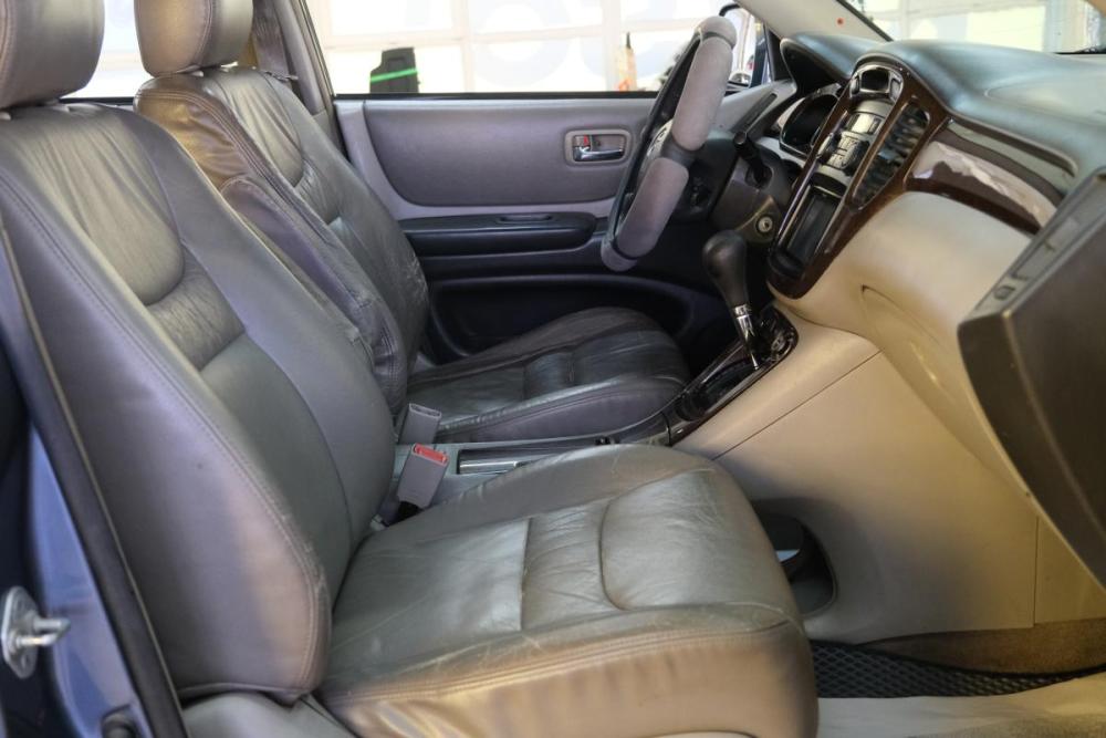 Toyota Highlander I (XU20) Омск  - изображение 20
