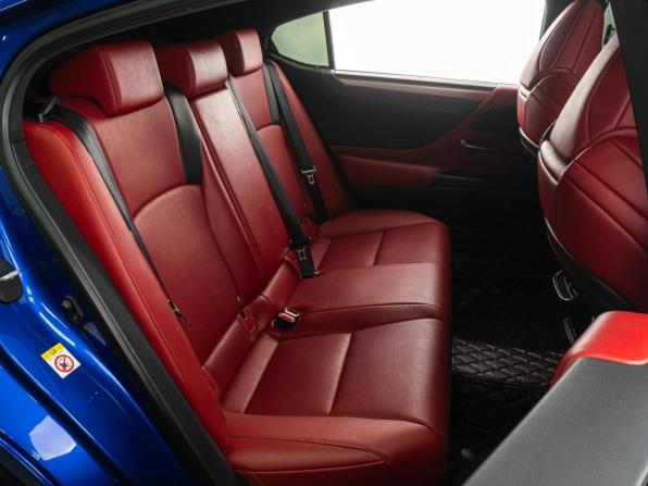 Lexus ES VII с пробегом 2018 года, цена 4 499 000 рублей, 107886 км, седан, Автокод Объявления