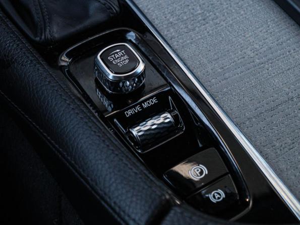 Volvo S90 II Рестайлинг с пробегом 2021 года, цена 3 750 000 рублей, 79436 км, седан, Автокод Объявления