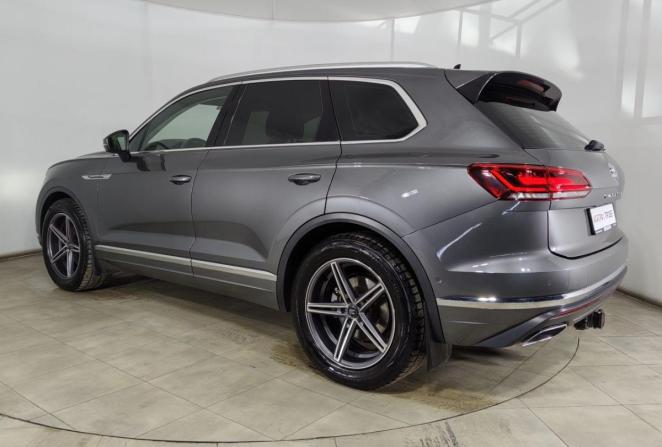Volkswagen Touareg III с пробегом 2021 года, цена 5 250 000 рублей, 75279 км, внедорожник, Автокод Объявления