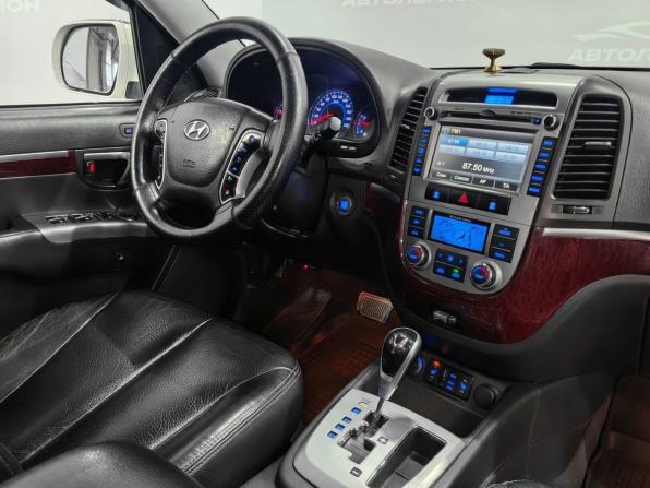 Hyundai Santa Fe II Рестайлинг с пробегом 2010 года, цена 1 180 000 рублей, 152379 км, внедорожник, Автокод Объявления