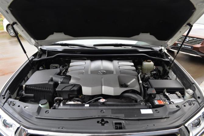 Toyota Land Cruiser 200 Series Рестайлинг 2 с пробегом 2018 года, цена 7 865 000 рублей, 62123 км, внедорожник, Автокод Объявления