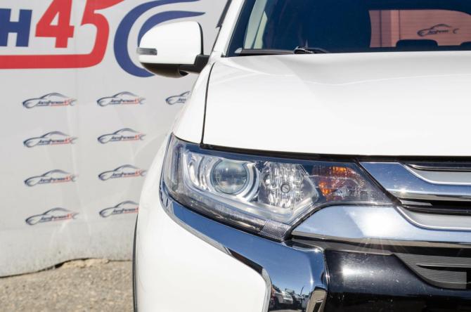 Mitsubishi Outlander III Рестайлинг 2 с пробегом 2018 года, цена 2 050 000 рублей, 143000 км, внедорожник, Автокод Объявления