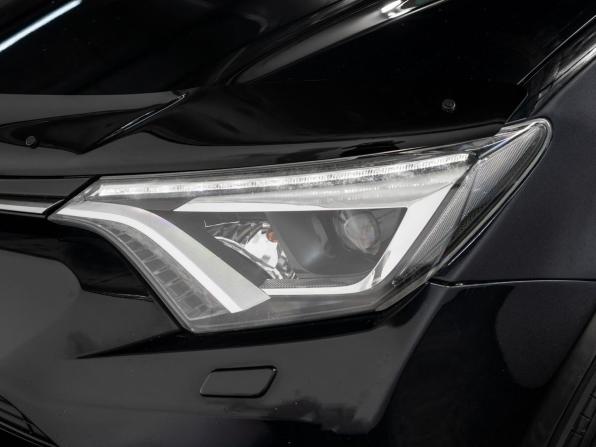 Toyota RAV4 IV (XA40) Рестайлинг с пробегом 2018 года, цена 2 180 000 рублей, 230180 км, внедорожник, Автокод Объявления
