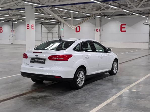 Ford Focus III Рестайлинг с пробегом 2019 года, цена 1 410 000 рублей, 75601 км, седан, Автокод Объявления