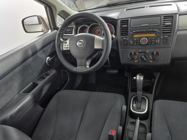 Nissan Tiida I Рестайлинг с пробегом 2010 года, цена 599 000 рублей, 209144 км, седан, Автокод Объявления